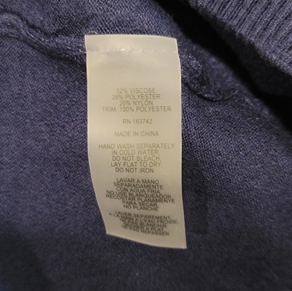 Sioni Milano Navy blue floral Top | size: M | NWT - Picture 3 of 4